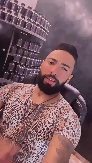 Vídeo de depoimentos reais de clientes MinoxFarma que usaram a vitamina Perfect Hair para crescimento capilar e fortalecimento dos fios